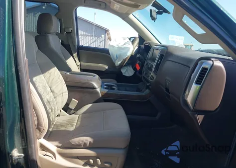 2015 Chevrolet Silverado 1500 1Lt z USA, uszkodzony, nr VIN 3GCUKREC3FG341528